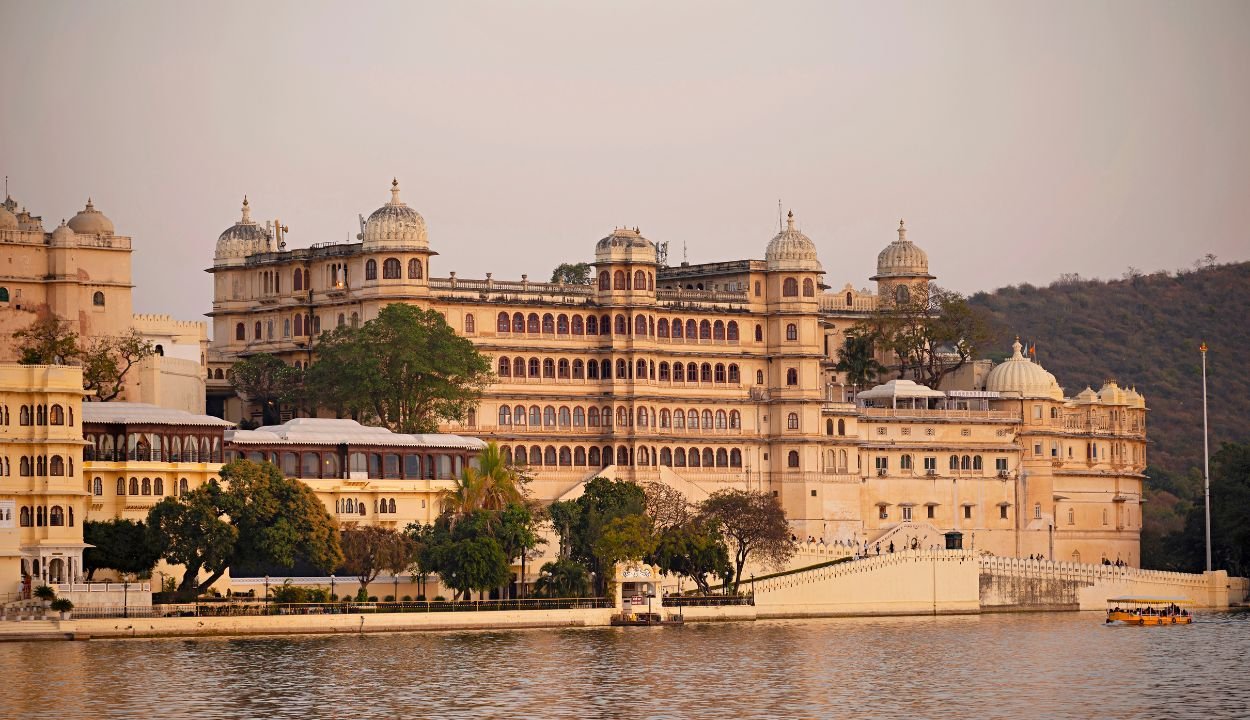 Udaipur Mount Abu Tour Package